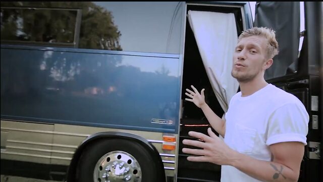 Wauw, check de giga tourbus van Chef'Special in de VS!