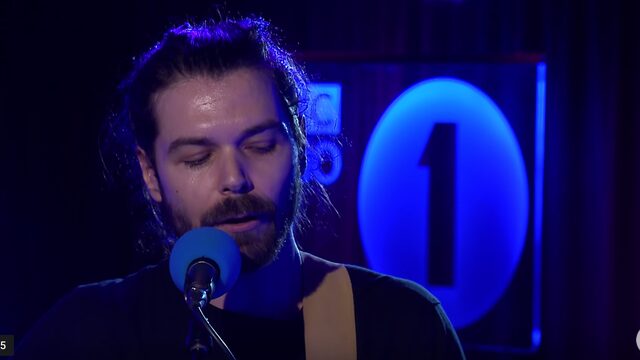 Biffy Clyro covert Christine And The Queens