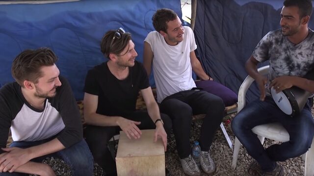 Editors in actie tegen vluchtelingencrisis