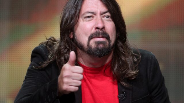 Dave Grohl over eerste demo: "I sounded like a damn girl..."