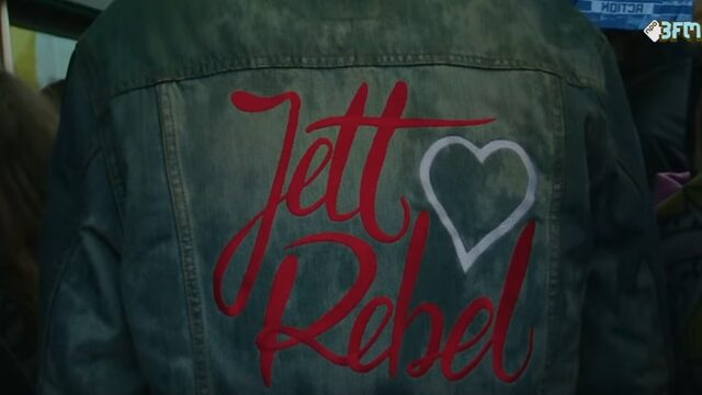 First In Line: "Ben je nou journalist of veilingmeester?"