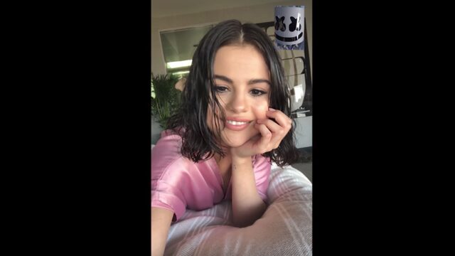 Verticale muziekvideos: Selena Gomez en Camila Cabello snappen nog niet hoe 't werkt