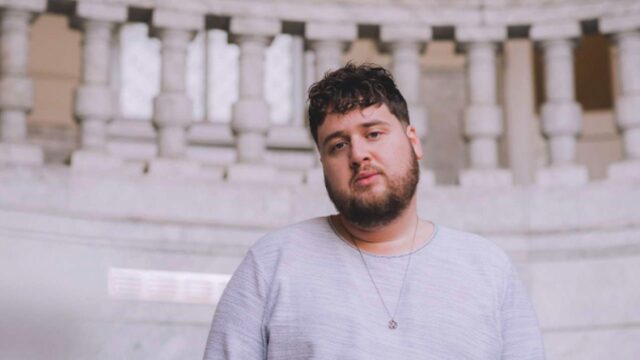 Wie de f*ck is Dave Budha?