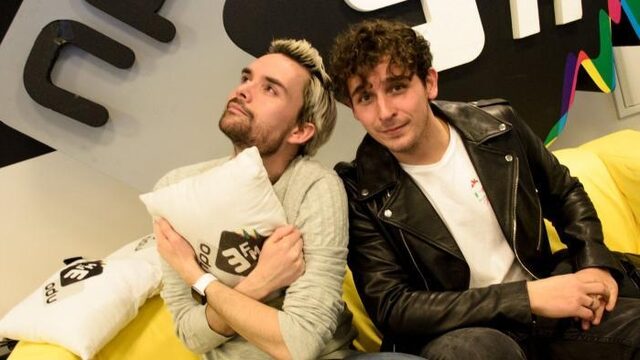 Vuige en glijende R&B in de ochtend met Nielson