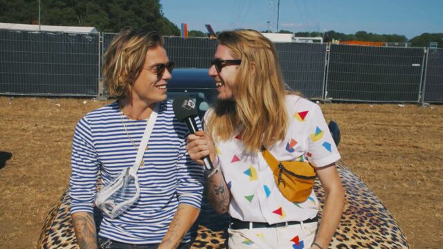 3FM-dj Frank spreekt Tony Junior op de Zwarte Cross