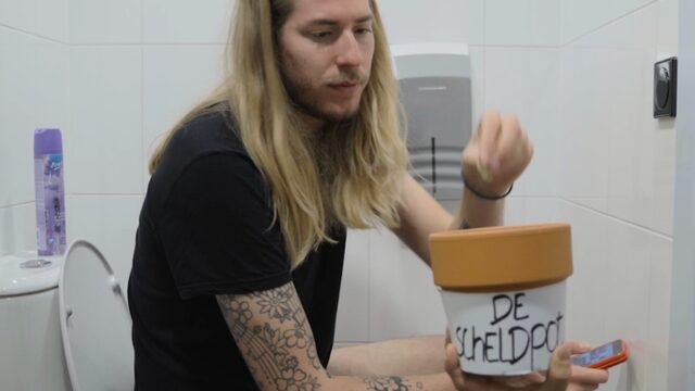 Frank en z'n scheldpot halen geld op voor 3FM SR18, maar jij kan dit !$&#*!! beter!