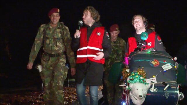 Mark en Rámon krijgen militaire ondersteuning