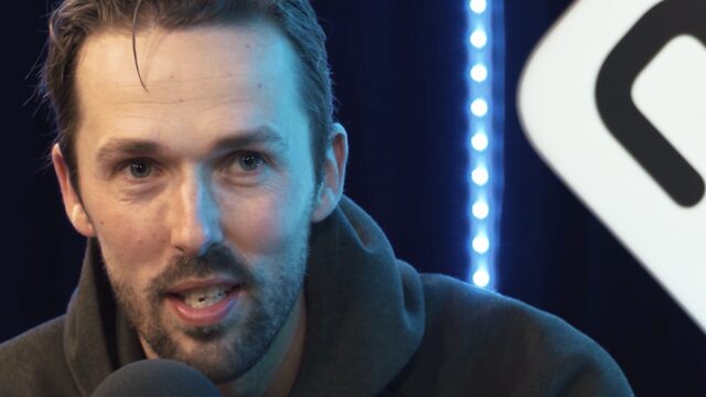 Inspiratie 'Hey DJ' van The Opposites kwam van Pink Floyd