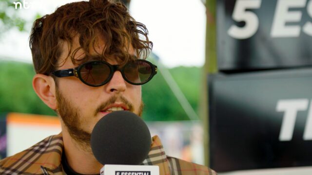 Oscar and the Wolf over zijn favoriete track