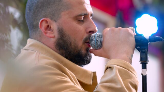 Zwangere Guy live op Lowlands