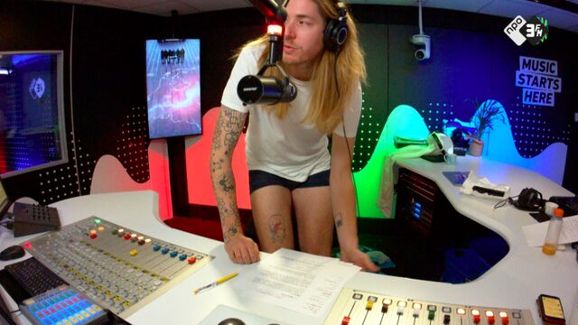 3FM Weekoverzicht: halfnaakt in de studio en Tim Hofman die langskwam