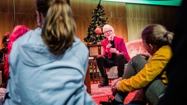 Must-see: De Jeugd & Carry Slee lezen voor uit kinderboeken