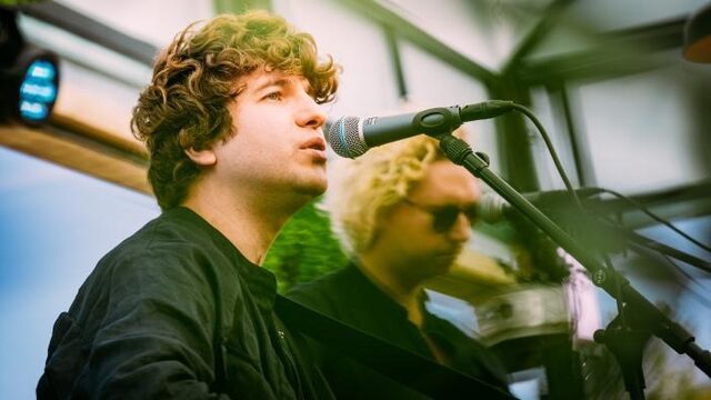Kijk terug: The Kooks live op Pinkpop 2019