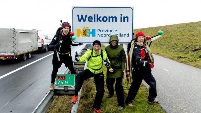 Het Rode Kruis vertelt over de noodzaak van planten in mangrovebossen