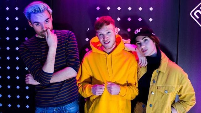 Teske en Paul Sinha live bij Domien