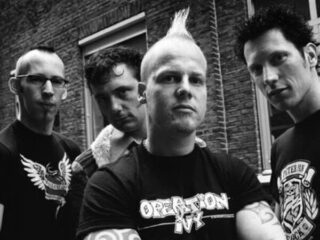 Wat is er ooit gebeurd met de Nederlandse punkband Heideroosjes?