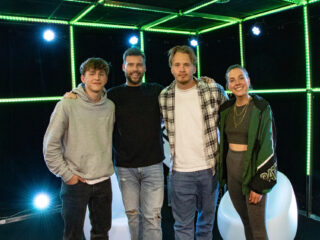 Snelle nodigt zijn oud Voice Kids-talent Marc Floor uit voor zijn soloconcert