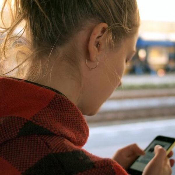 Zelfmoordpreventielijn nu bereikbaar via telefoonnummer 113