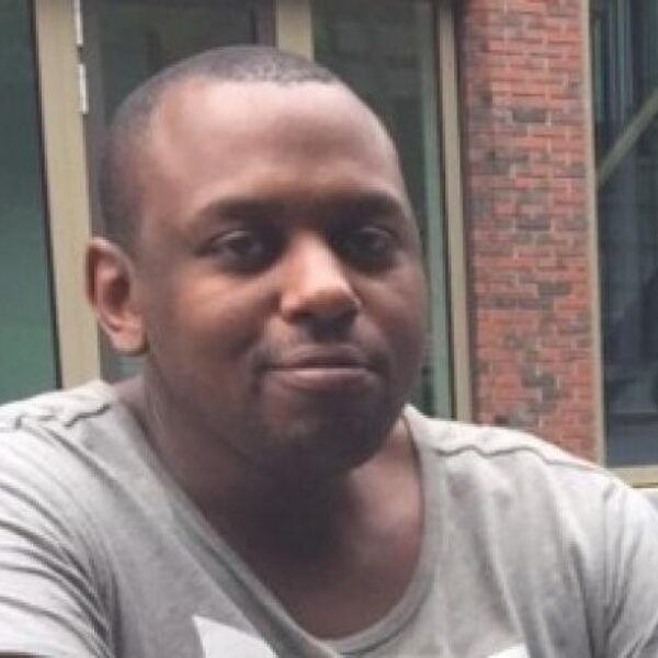 Vriend van overleden Raisa: "Niemand verdient het om zijn kind te moeten begraven"