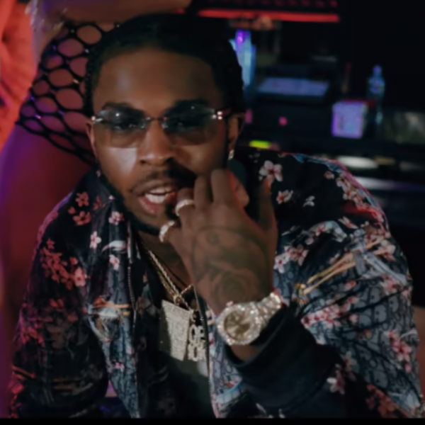 Amerikaanse rapper Pop Smoke (20) doodgeschoten