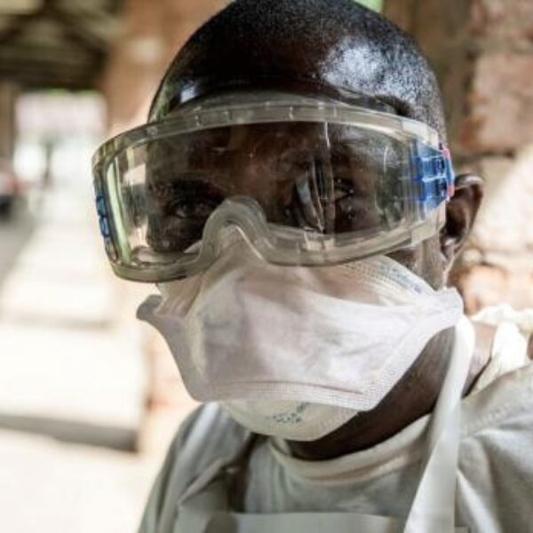 Ebola-uitbraak in Congo na twee maanden alleen maar verergerd