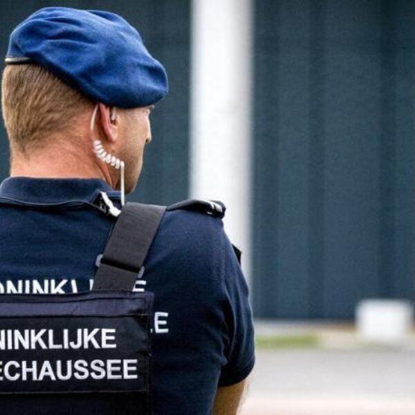 Marechaussee voor de rechter wegens etnisch profileren