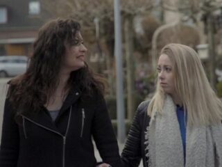 Esma over Bosnische burgeroorlog: ''Moslimmannen werden meegenomen en doodgeschoten''