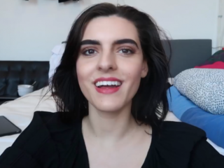 Sophie helpt studenten met studiekeuze tijdens de coronacrisis