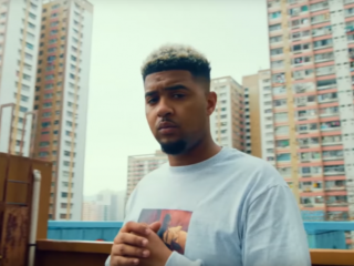 Idaly reisde naar Hongkong voor clip van aanstekelijk nummer 'On The Road'