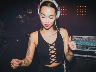 FunX Dance: DJ April Grey
