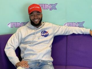 De Avondshow Takeover met Jayh: Murda, RBDjan, Tabitha en Kevcody doen de Autotune Challenge