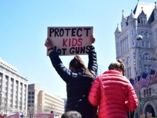 Weer een enorm bloedbad in Texas: 5 doden, 21 gewonden