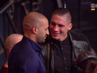 VIDEO: Rico Verhoeven en Badr Hari komen elkaar tegen