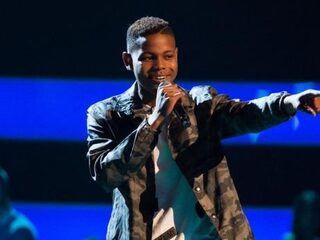 Bijzondere Donel Mangena (16) van The Voice UK steelt ieders hart
