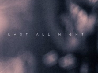 Chris Brown geeft bonustrack cadeau in het teken van 'Heartbreak on a Full Moon'