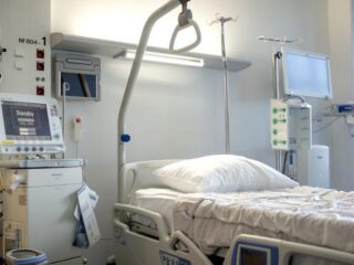 Coronapatiënten op IC nemen verder af tot minder dan 750