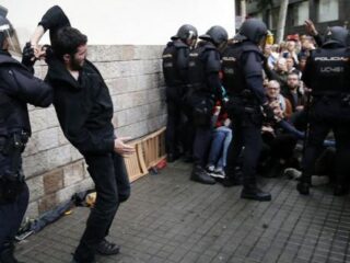 VIDEO: Honderden gewonden in Barcelona door geweld tijdens referendumdag