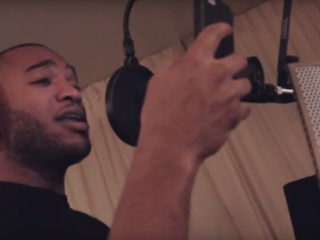 VIDEO: Hoe Nederlandse hiphopartiesten hun hits schrijven