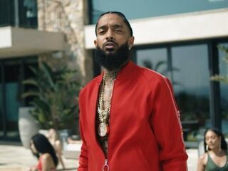 Nipsey Hussle doodgeschoten voor deur eigen kledingwinkel