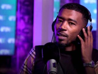 Momi laat horen dat hij niet stilzit met dikke sessie in de FunX-studio