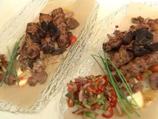 VIDEO: Turkse chefkok maakt duurste kebab ter wereld: € 1200,-