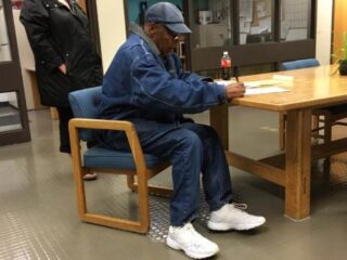 VIDEO: O.J. Simpson na negen jaar vrijgelaten uit de gevangenis