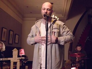 Woordkunstenaar Manu: "De invloed van rappers op onze taal wordt vaak onderschat"