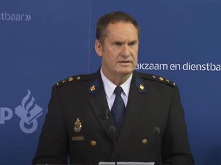 Alle betrokken agenten zaak Mitch Henriquez mogen bij politie blijven