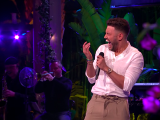 Rolf Sanchez zingt Spaanse versie van 'All By Myself' in Beste Zangers