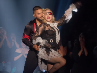 Maluma treedt op met Madonna bij Billboard Awardshow