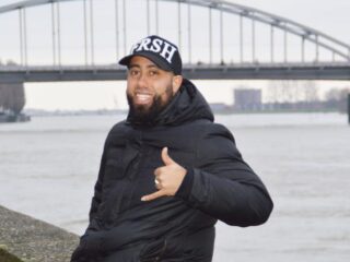 Van profvoetballer naar jongerenwerker: "Ik moest dit pad bewandelen"