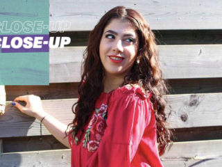 Sanam (24): ''Praat met iemand over je eenzaamheid, dat heeft mij ook geholpen''