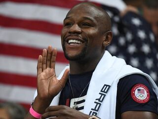 Floyd Mayweather betaalt kosten voor begrafenis George Floyd