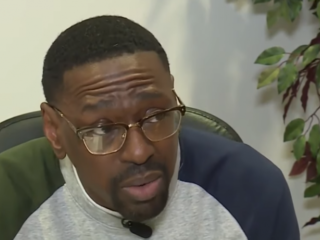 Man die 23 jaar onterecht vastzat ontvangt 1,5 miljoen dollar